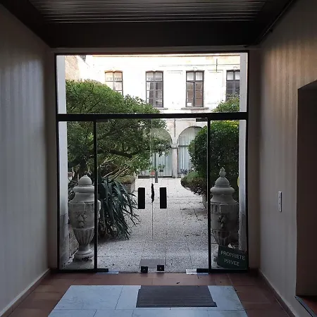 The Place To Be Arras